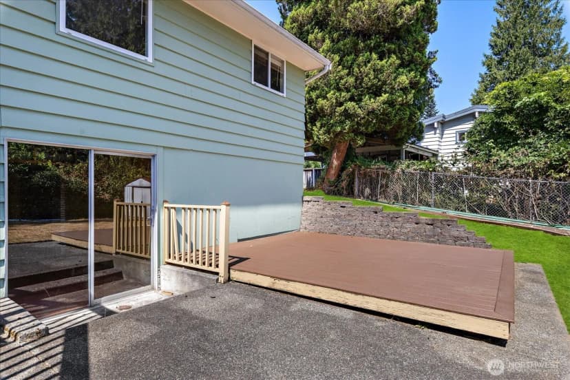 Property photo for 19233 83rd Place W, Edmonds photo 37