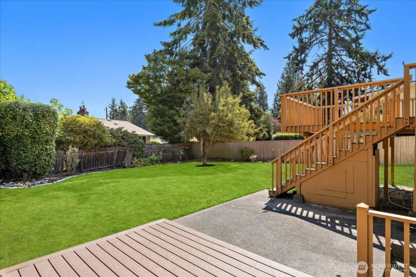 Property photo for 19233 83rd Place W, Edmonds photo 35