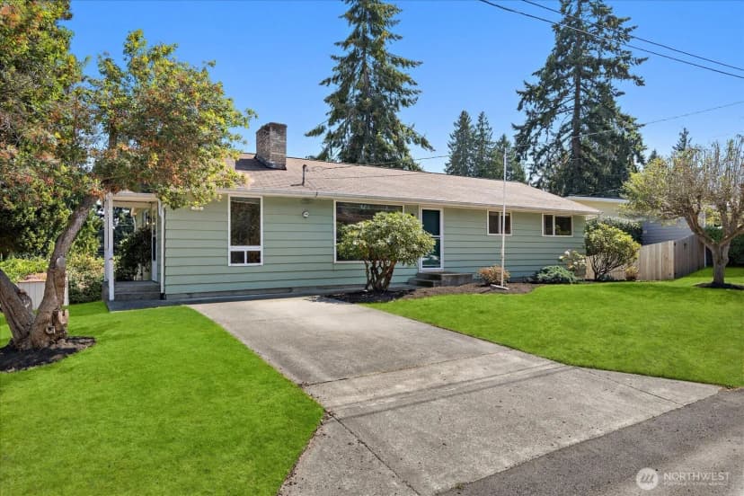 Property photo for 19233 83rd Place W, Edmonds photo 2