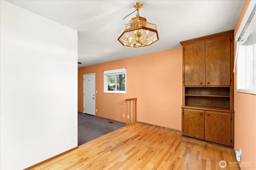 Property photo for 19233 83rd Place W, Edmonds photo 13