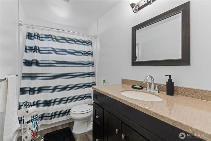Property photo for 32825 17th Avenue Sw, Federal Way photo 13
