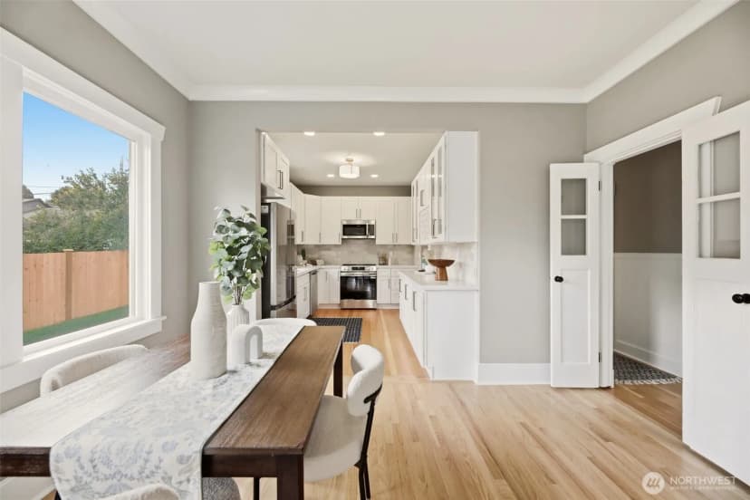 Property photo for 2018 Oakes Avenue, Everett photo 7