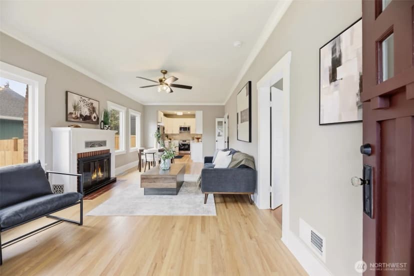 Property photo for 2018 Oakes Avenue, Everett photo 3