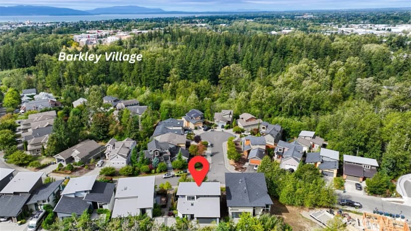 Property photo for 3414 Sussex Drive, Bellingham photo 38