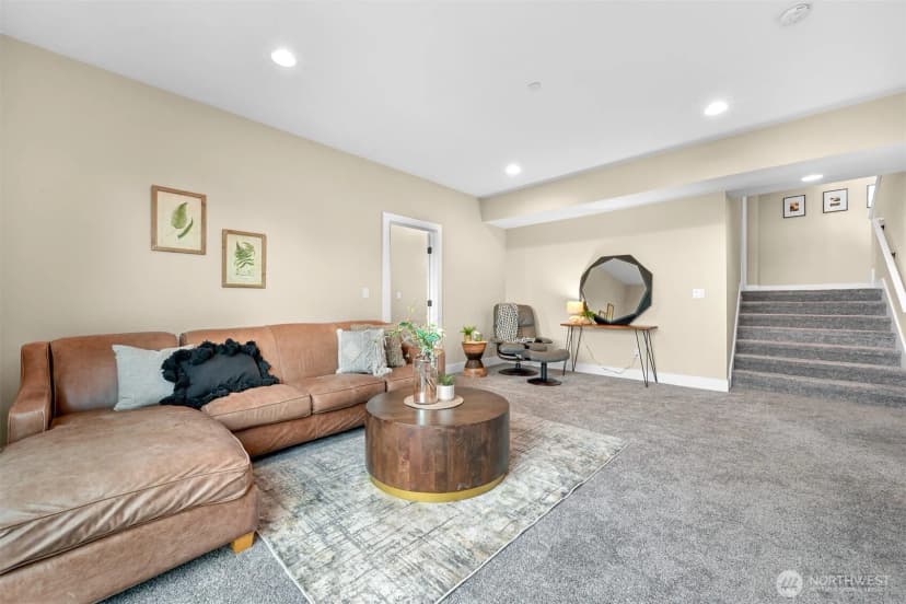 Property photo for 3414 Sussex Drive, Bellingham photo 25
