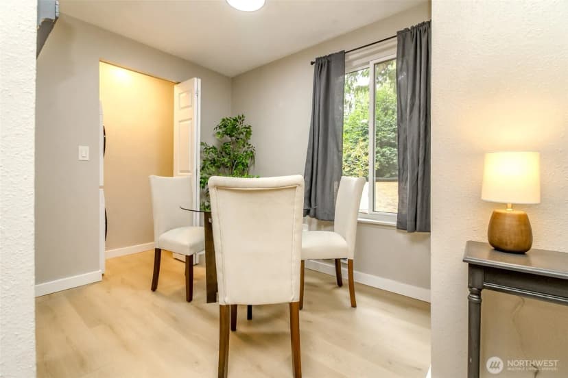 Property photo for 408 S 323rd Street #l5, Federal Way photo 7