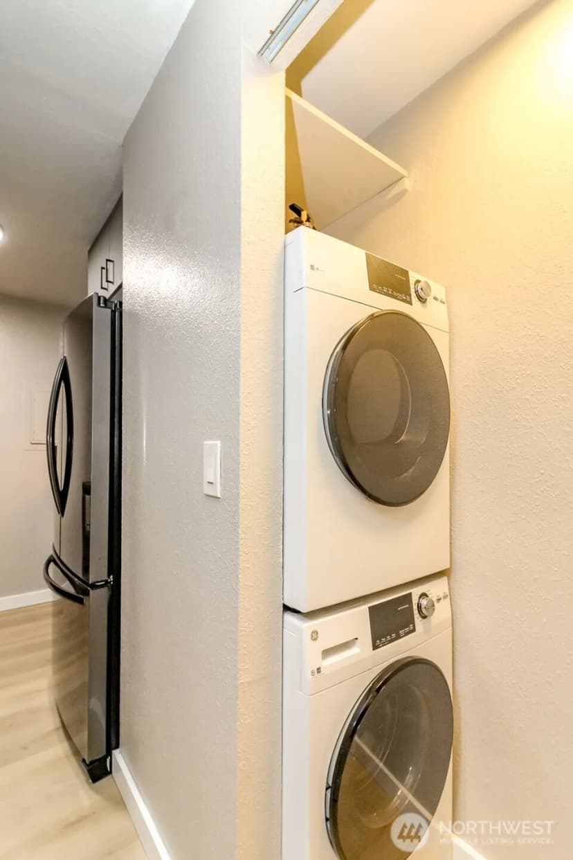 Property photo for 408 S 323rd Street #l5, Federal Way photo 9