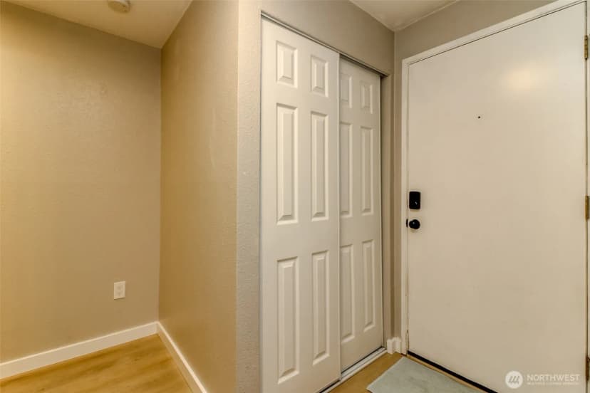 Property photo for 408 S 323rd Street #l5, Federal Way photo 23