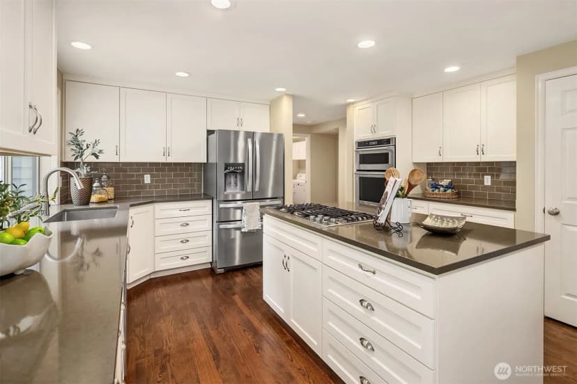 Property photo for 4705 191st Place Ne, Sammamish photo 15