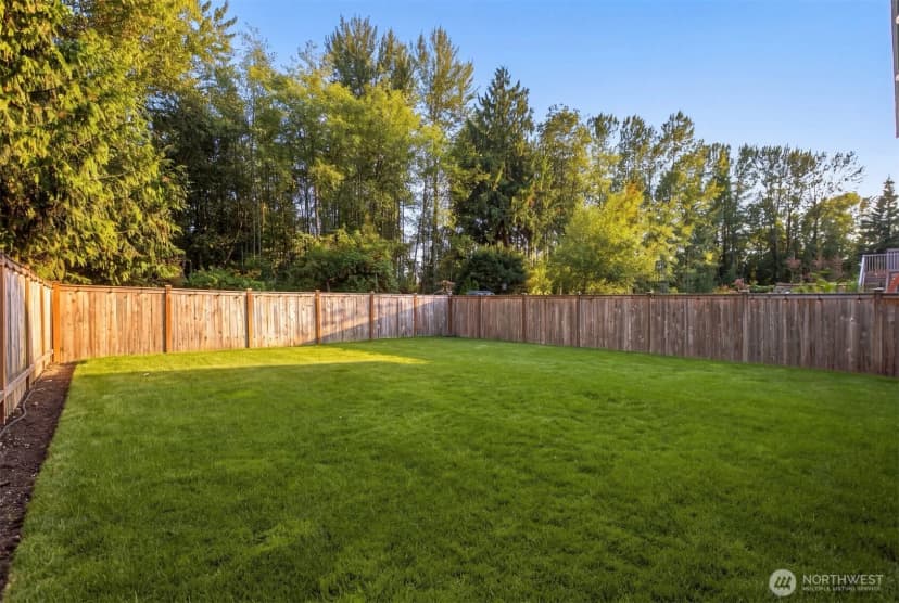 Property photo for 14325 5th Avenue W, Lynnwood photo 37