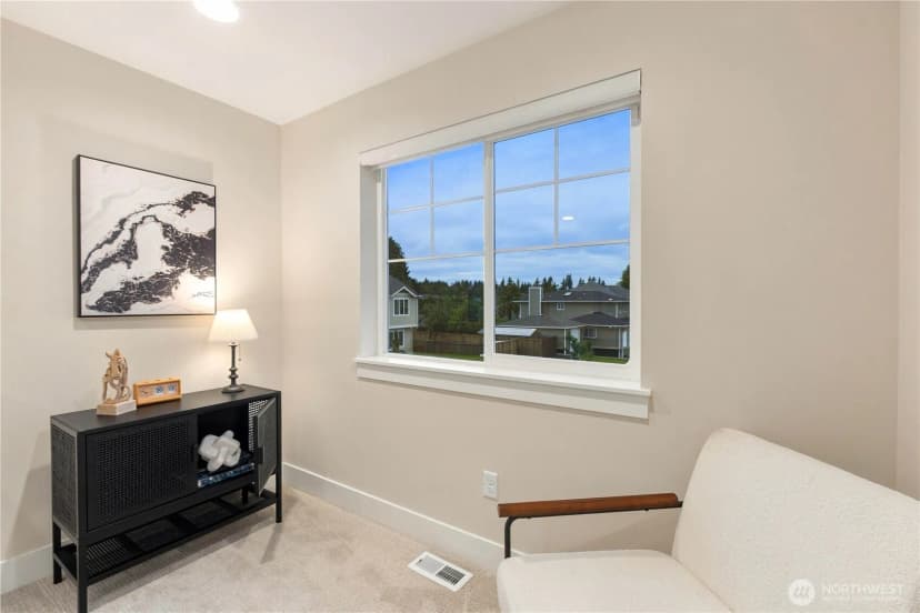 Property photo for 14325 5th Avenue W, Lynnwood photo 31