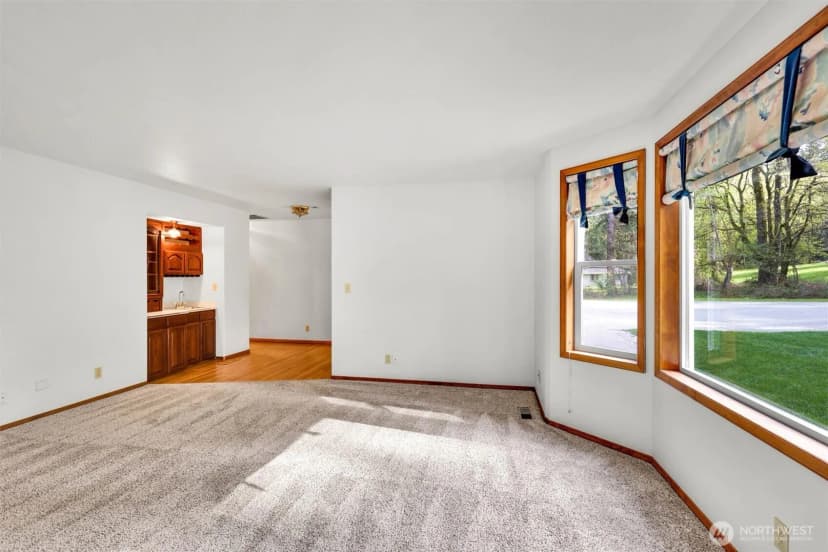 Property photo for 22926 276th Avenue Se, Maple Valley photo 5