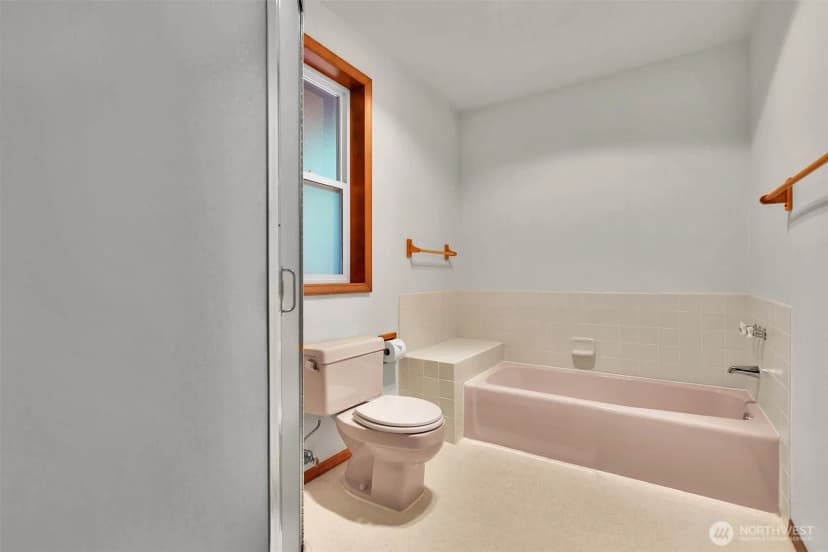 Property photo for 22926 276th Avenue Se, Maple Valley photo 17