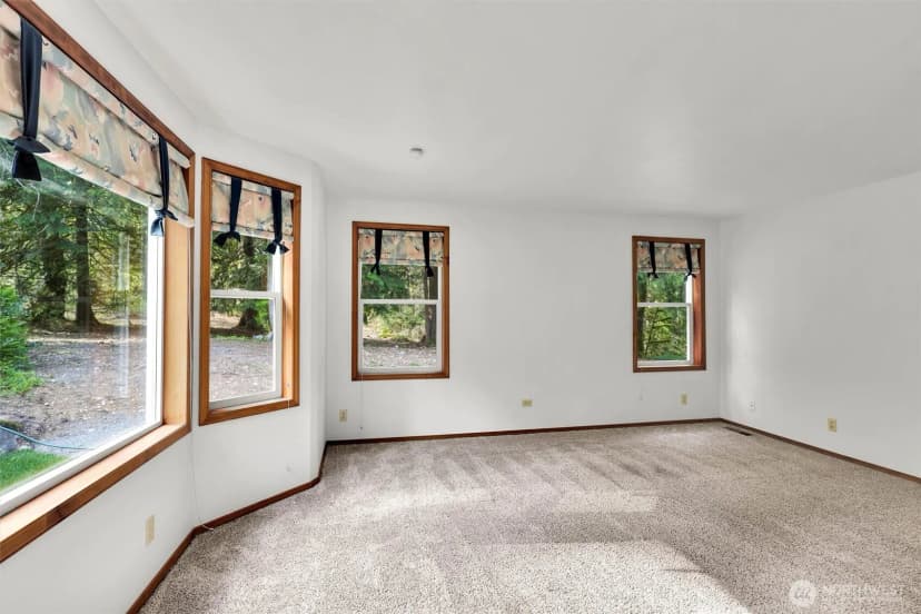 Property photo for 22926 276th Avenue Se, Maple Valley photo 4