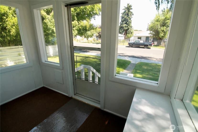 Property photo for 411 S Sprague Street, Ellensburg photo 9