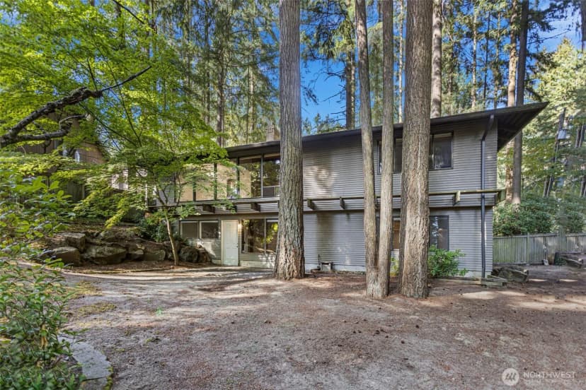 Property photo for 12929 Ne 25th Place, Bellevue photo 39
