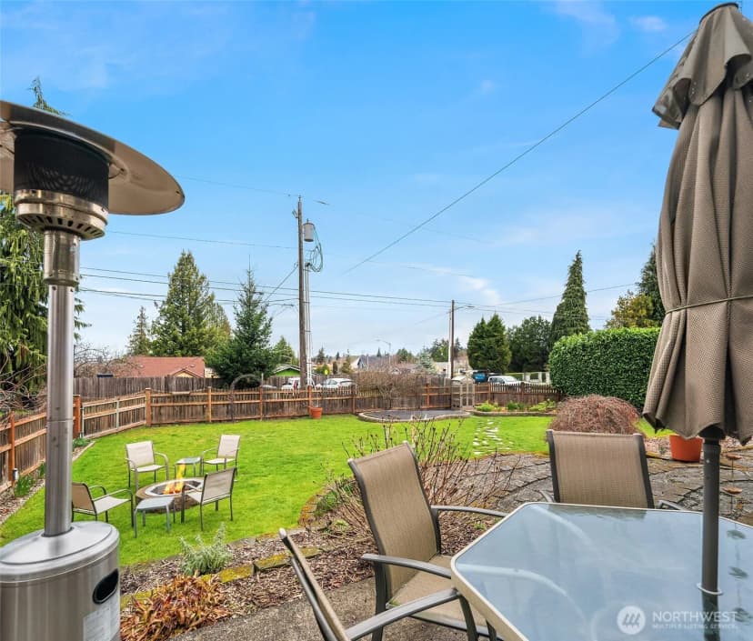 Property photo for 131 E 12th Street, Port Angeles photo 32