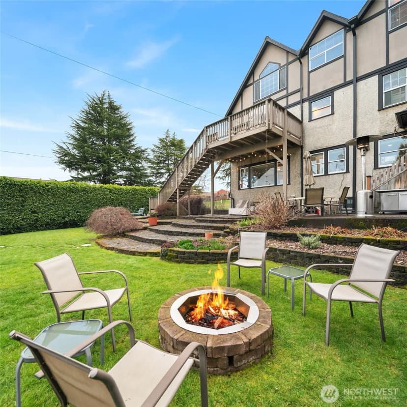 Property photo for 131 E 12th Street, Port Angeles photo 33