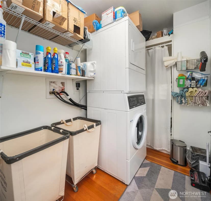 Property photo for 131 E 12th Street, Port Angeles photo 14