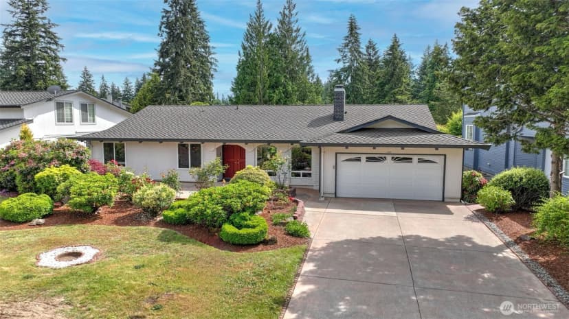 Property photo for 14121 Se Fairwood Boulevard, Renton photo 2