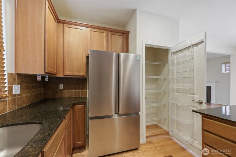 Property photo for 9212 Campus Glen Drive Ne, Lacey photo 12