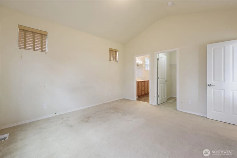 Property photo for 9212 Campus Glen Drive Ne, Lacey photo 20