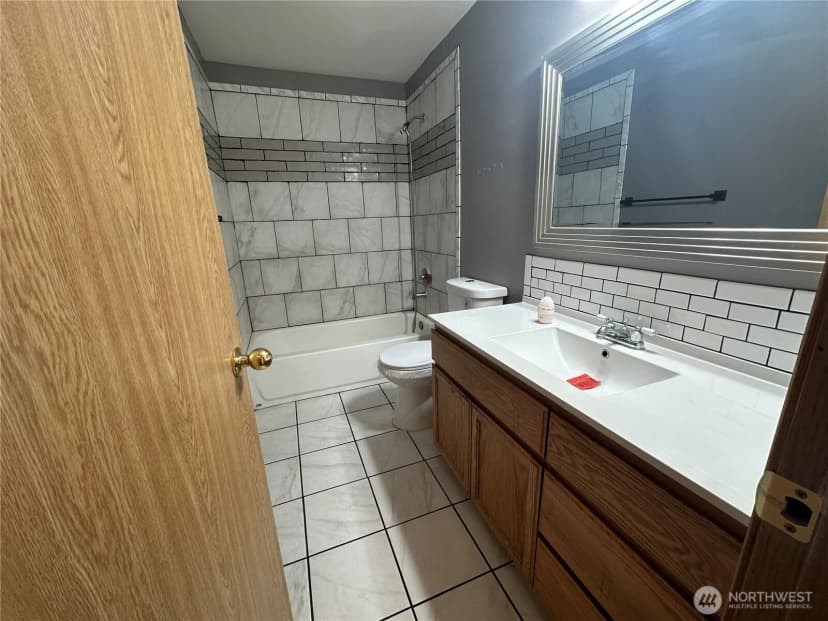 Property photo for 208 Vogel Road, Castle Rock photo 8