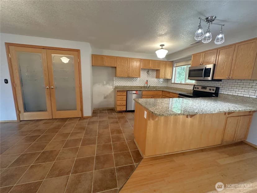 Property photo for 208 Vogel Road, Castle Rock photo 5