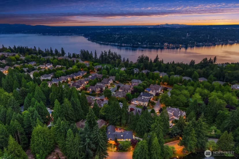 Property photo for 2725 Sahalee Drive W, Sammamish photo 37