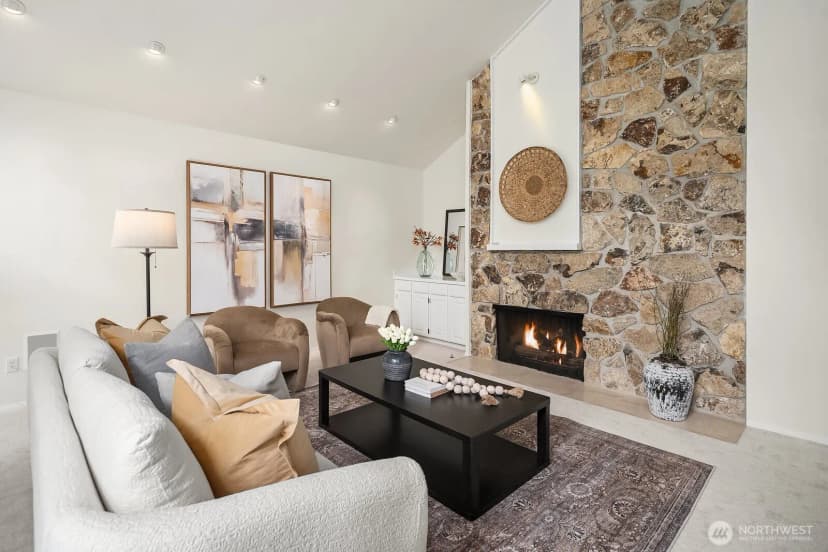 Property photo for 2725 Sahalee Drive W, Sammamish photo 4