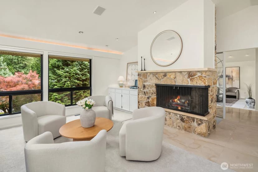 Property photo for 2725 Sahalee Drive W, Sammamish photo 7