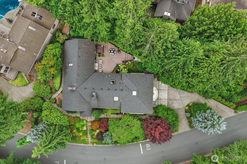 Property photo for 2725 Sahalee Drive W, Sammamish photo 38