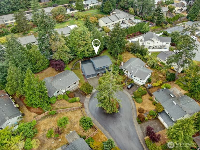 Property photo for 1425 172nd Place Ne, Bellevue photo 2