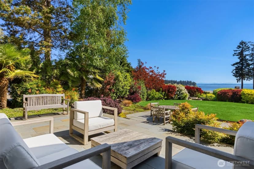 Property photo for 10017 Edgecombe Place Ne, Bainbridge Island photo 17