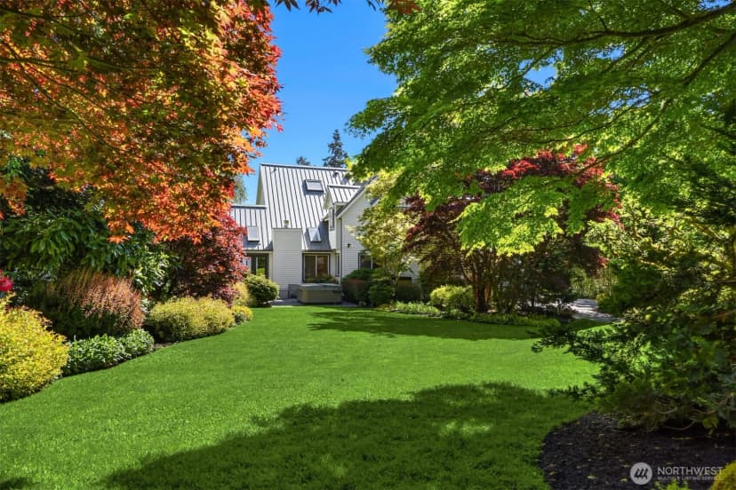 Property photo for 10017 Edgecombe Place Ne, Bainbridge Island photo 30