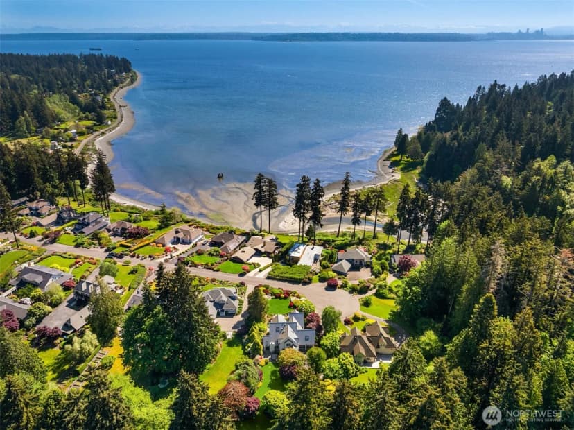 Property photo for 10017 Edgecombe Place Ne, Bainbridge Island photo 35