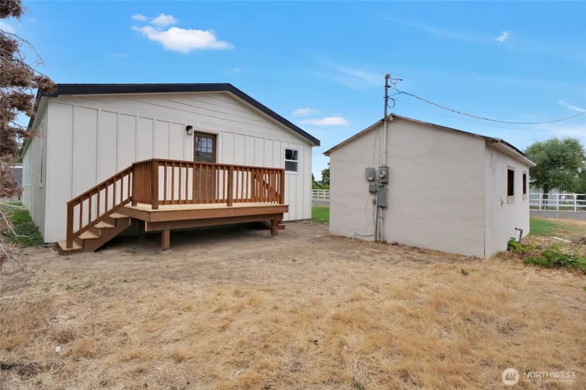 Property photo for 19120 Franklin Street Nw, Soap Lake photo 35