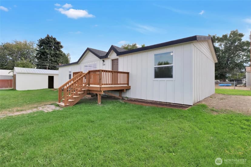 Property photo for 19120 Franklin Street Nw, Soap Lake photo 7