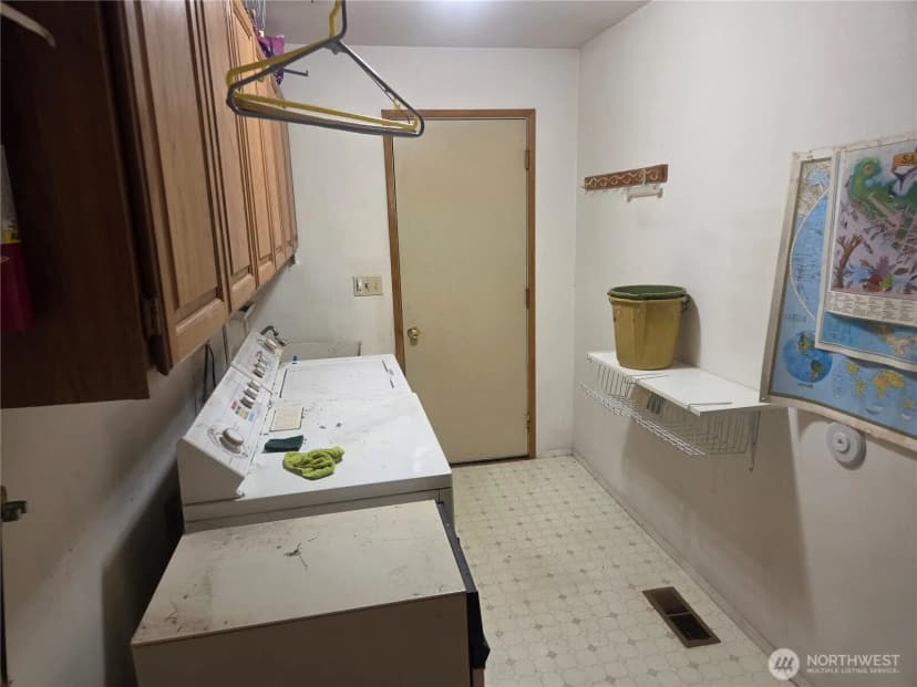 Property photo for 15120 30th Avenue Ct E, Tacoma photo 34