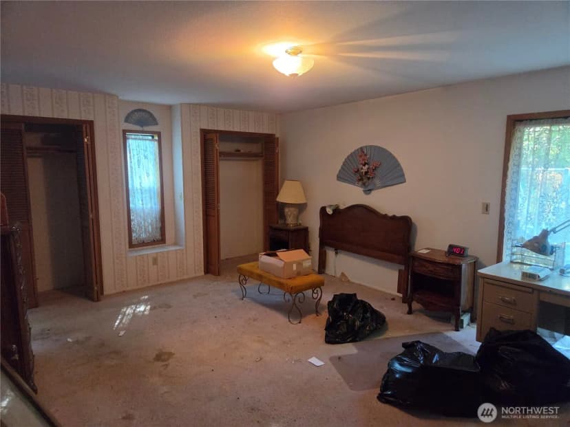 Property photo for 15120 30th Avenue Ct E, Tacoma photo 23