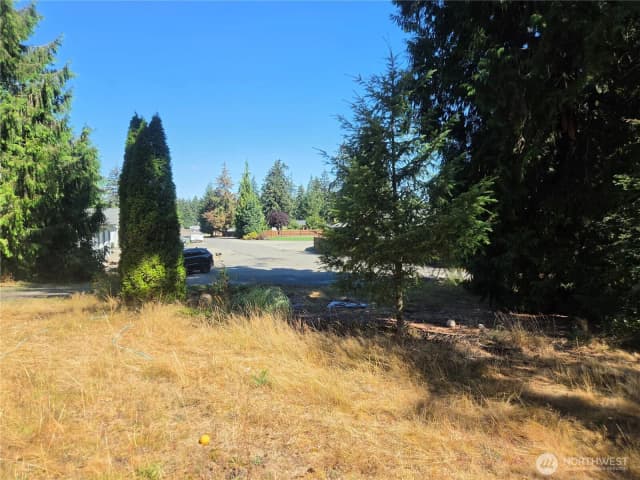 Property photo for 15120 30th Avenue Ct E, Tacoma photo 3