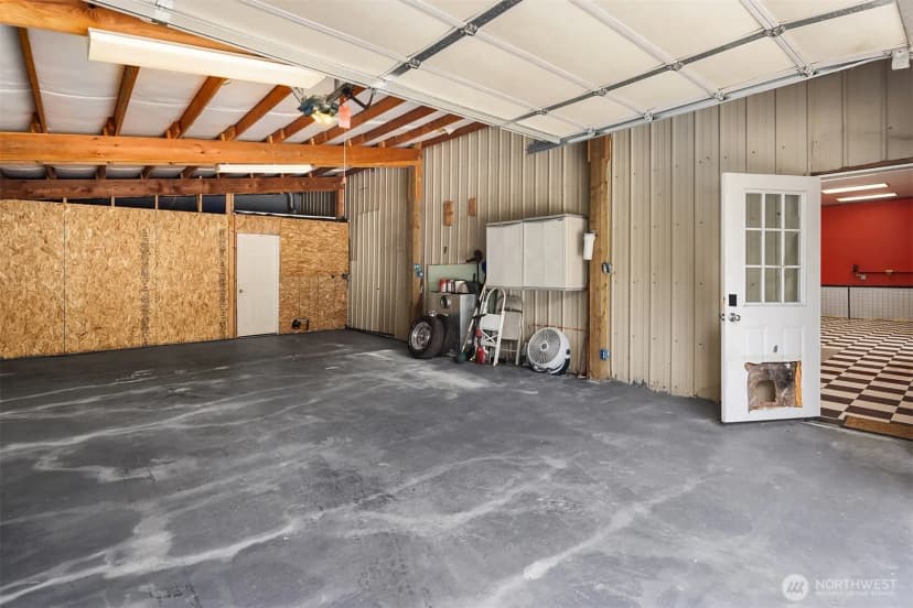 Property photo for 18333 Burn Road, Arlington photo 14