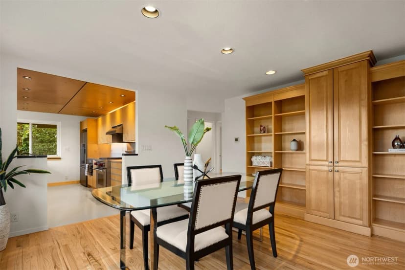 Property photo for 1309 35th Avenue S, Seattle photo 10