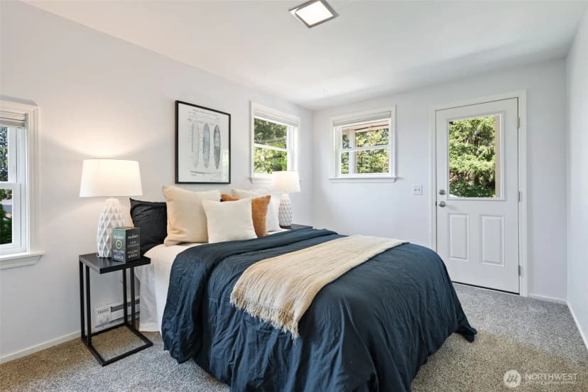 Property photo for 320 Ne 156th Street, Shoreline photo 19