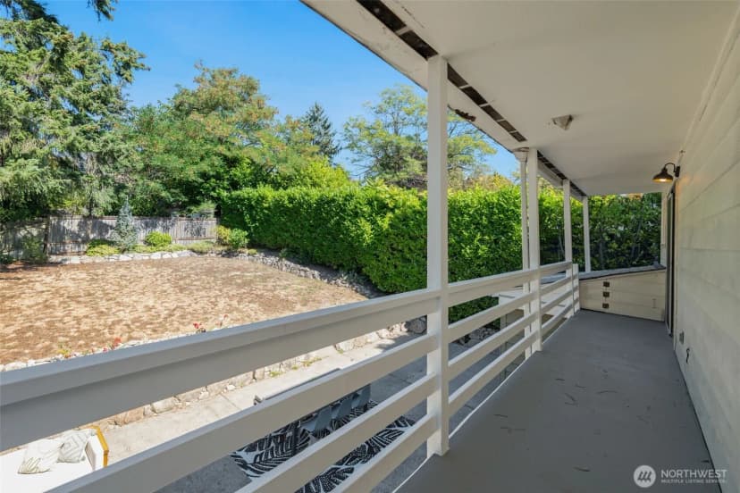 Property photo for 320 Ne 156th Street, Shoreline photo 18