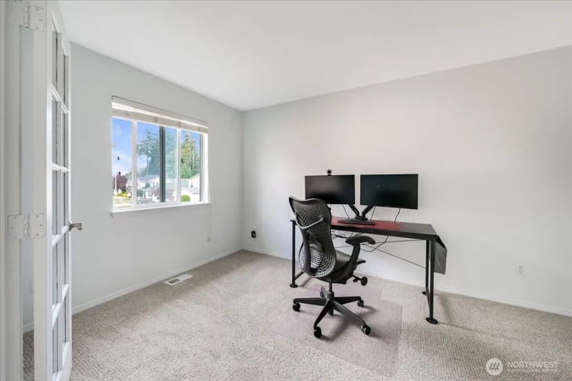 Property photo for 29725 130th Way Se, Auburn photo 16