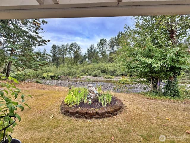 Property photo for 135 River Way, Morton photo 3