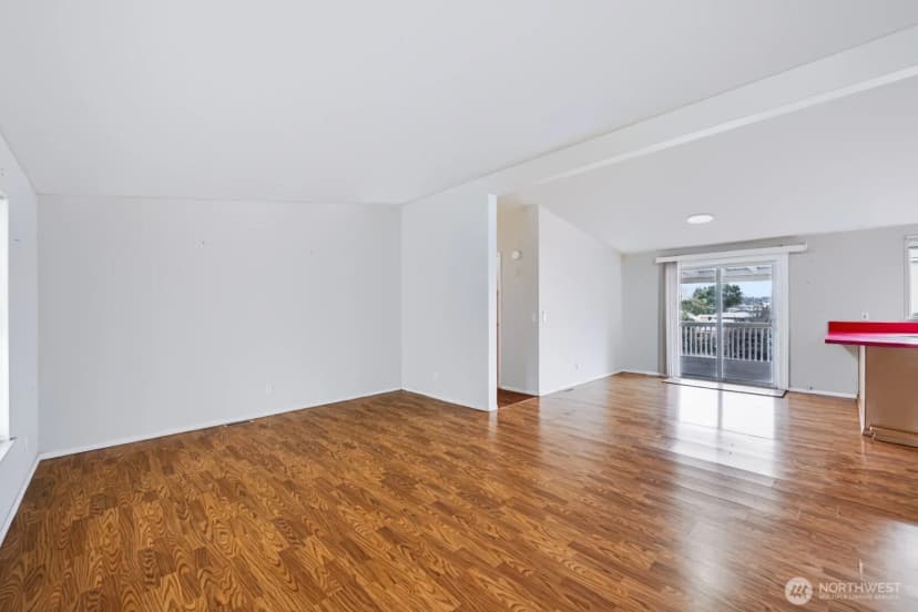 Property photo for 34 N Ginkgo Street, Ephrata photo 2