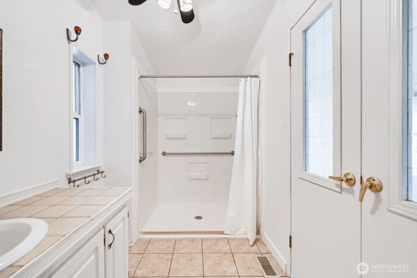 Property photo for 34 N Ginkgo Street, Ephrata photo 18