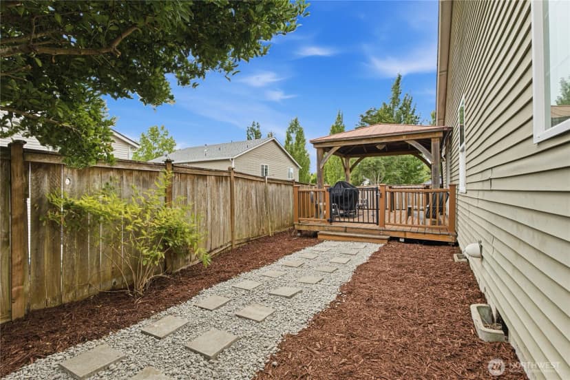 Property photo for 8429 14th Avenue Se, Olympia photo 21